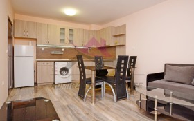 2 bedroom Kolhozen pazar, Varna 1