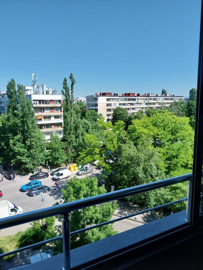 Дава под наем  3-стаен град София , Изток , 110 кв.м | 32729996 - изображение [12]