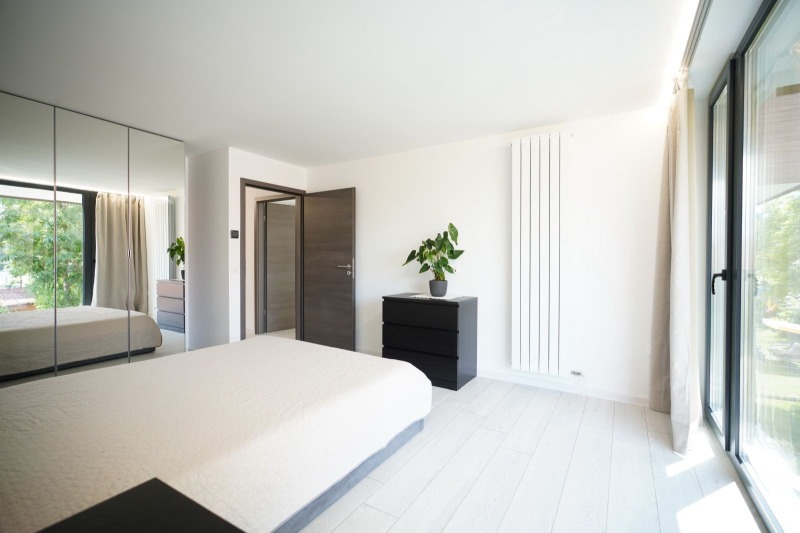 En renta  2 dormitorios Sofia , Gorublyane , 216 metros cuadrados | 37274883 - imagen [9]
