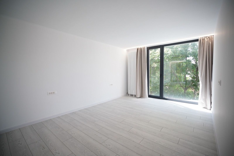 En renta  2 dormitorios Sofia , Gorublyane , 216 metros cuadrados | 37274883 - imagen [13]