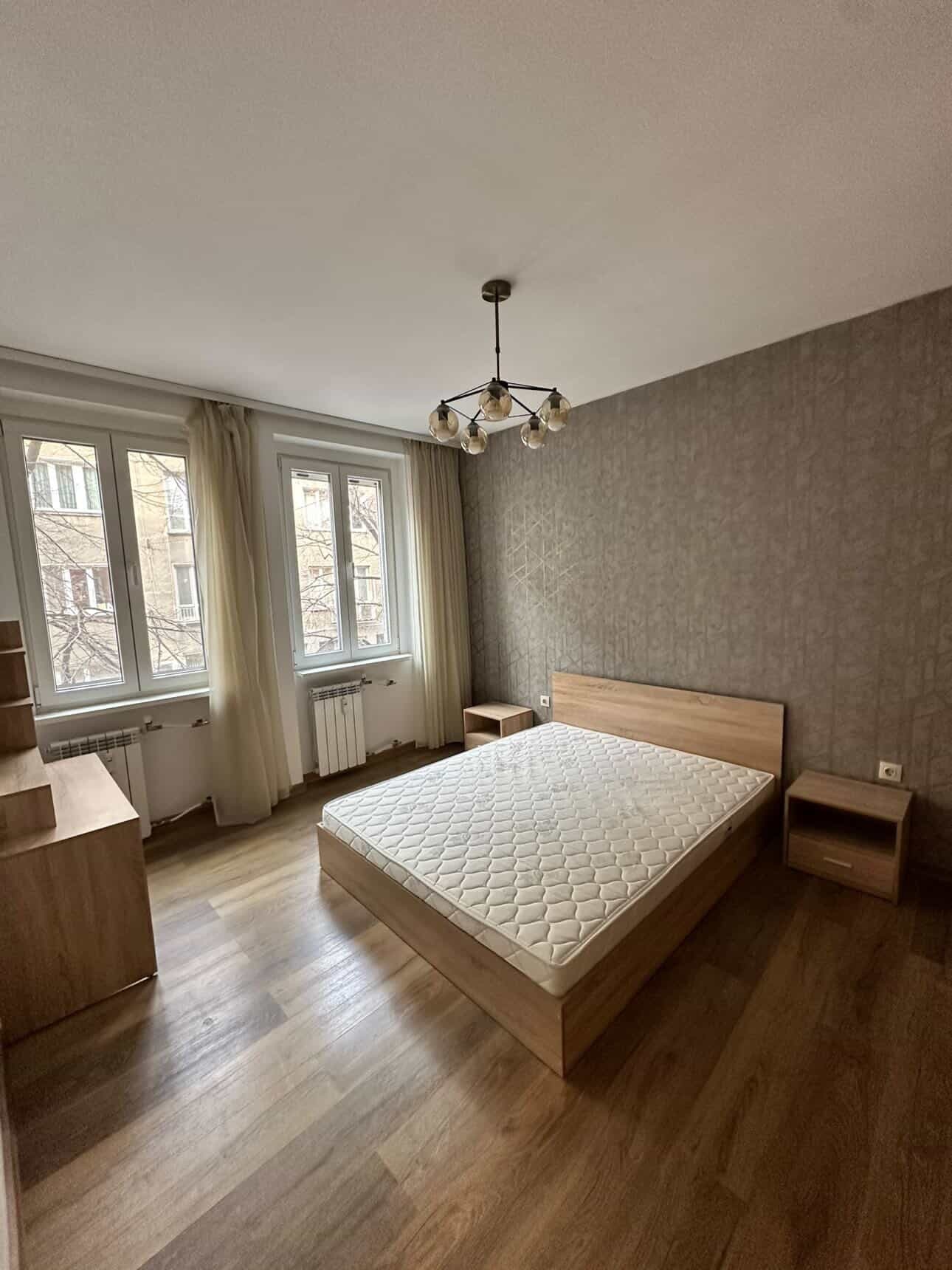 Дава под наем 3-СТАЕН, гр. София, Център, снимка 6 - Апартаменти - 53860010