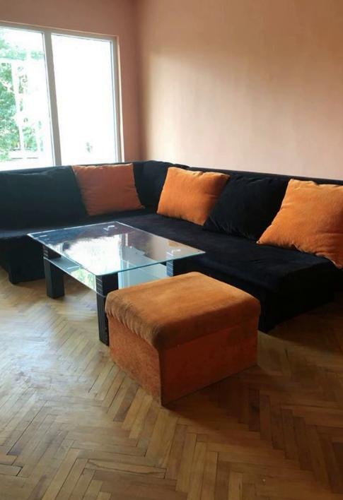 Дава под нем  2-стаен, град София, Изток •  650 EUR • ID 30299037 — holmes.bg - [1] 