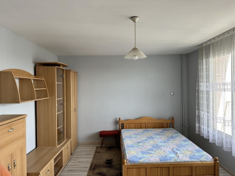 В аренду  1 спальня Пловдив , Кършияка , 47 кв.м | 23890068