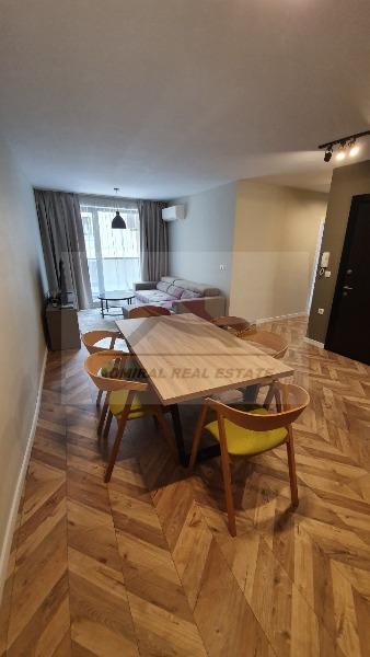 K pronájmu  2 ložnice Varna , Centar , 92 m2 | 54807299 - obraz [3]