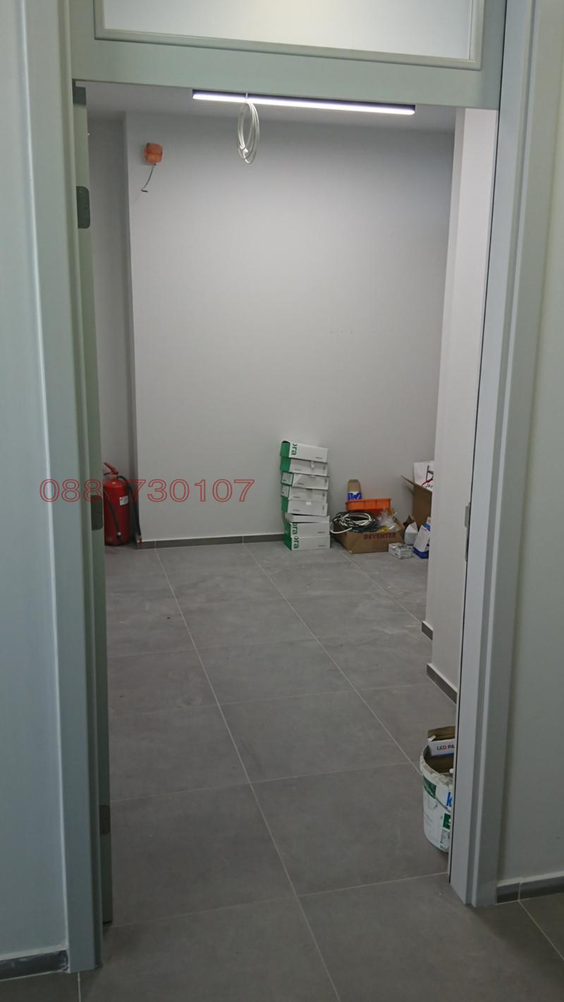 Дава под наем ОФИС, гр. София, Медицинска академия, снимка 14 - Офиси - 52798363