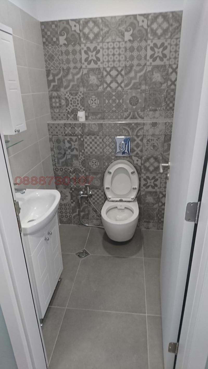 Дава под наем ОФИС, гр. София, Медицинска академия, снимка 16 - Офиси - 52798363