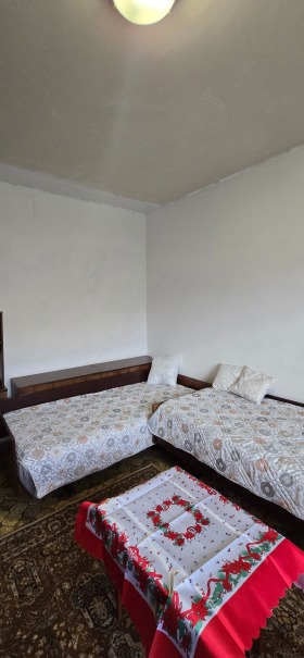   3- | Imot.bg    8