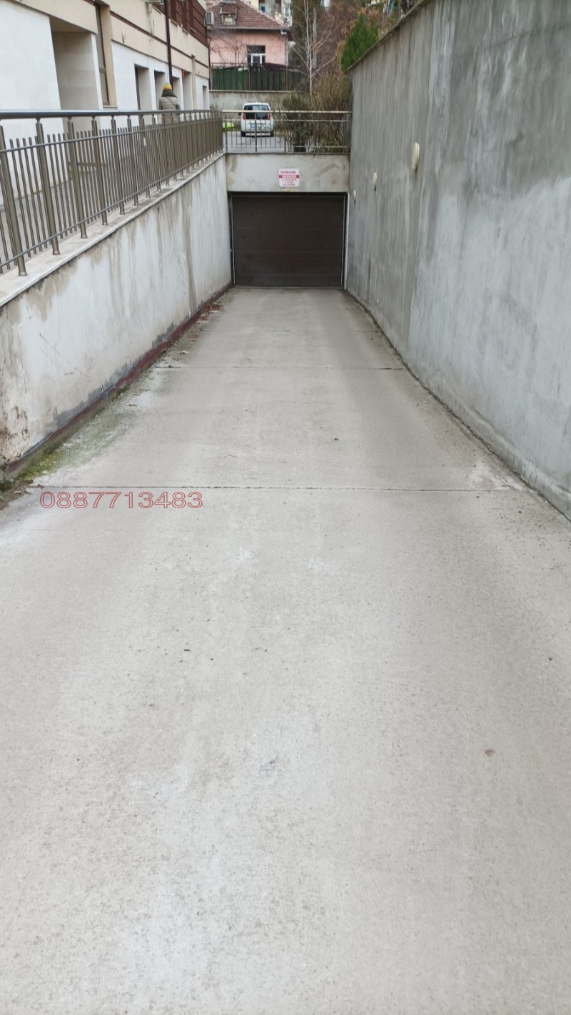 Дава под наем ГАРАЖ, ПАРКОМЯСТО, гр. София, Редута