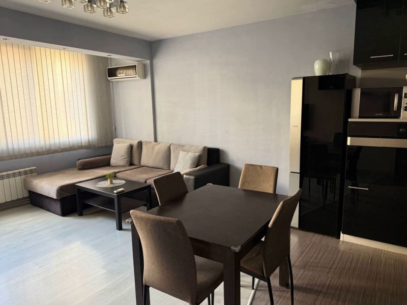 Kiadó  2 hálószobás Sofia , Iztok , 95 négyzetméter | 67343443