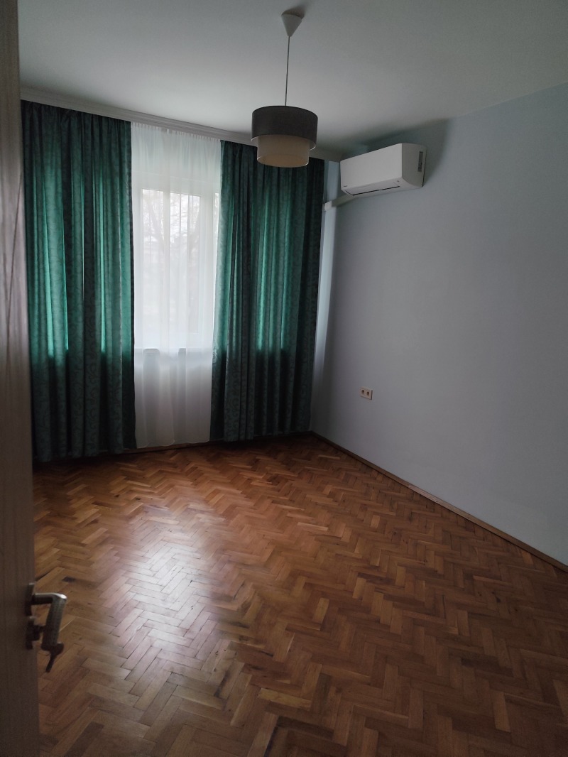 Vuokrattavana  Toimisto Stara Zagora , Tsentar , 67 neliömetriä | 10835794 - kuva [9]