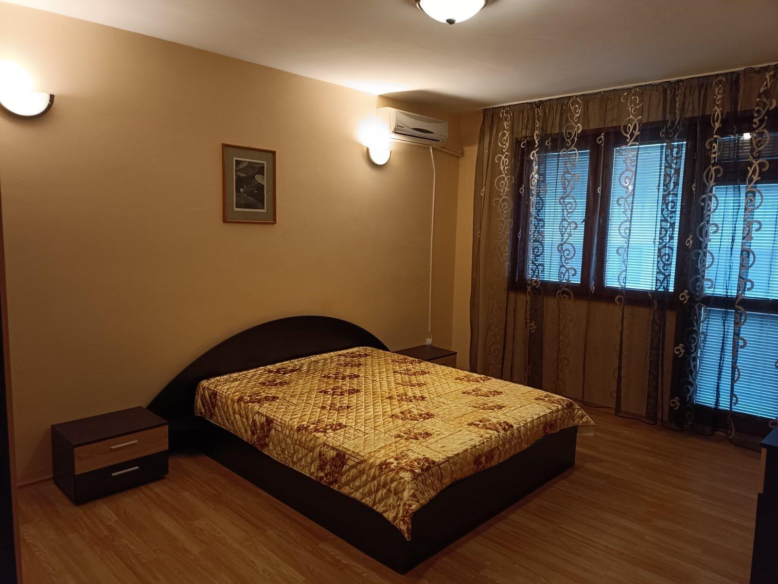 Дава под наем ЕТАЖ ОТ КЪЩА, гр. Бургас, Сарафово, снимка 4 - Етаж от къща - 55058903