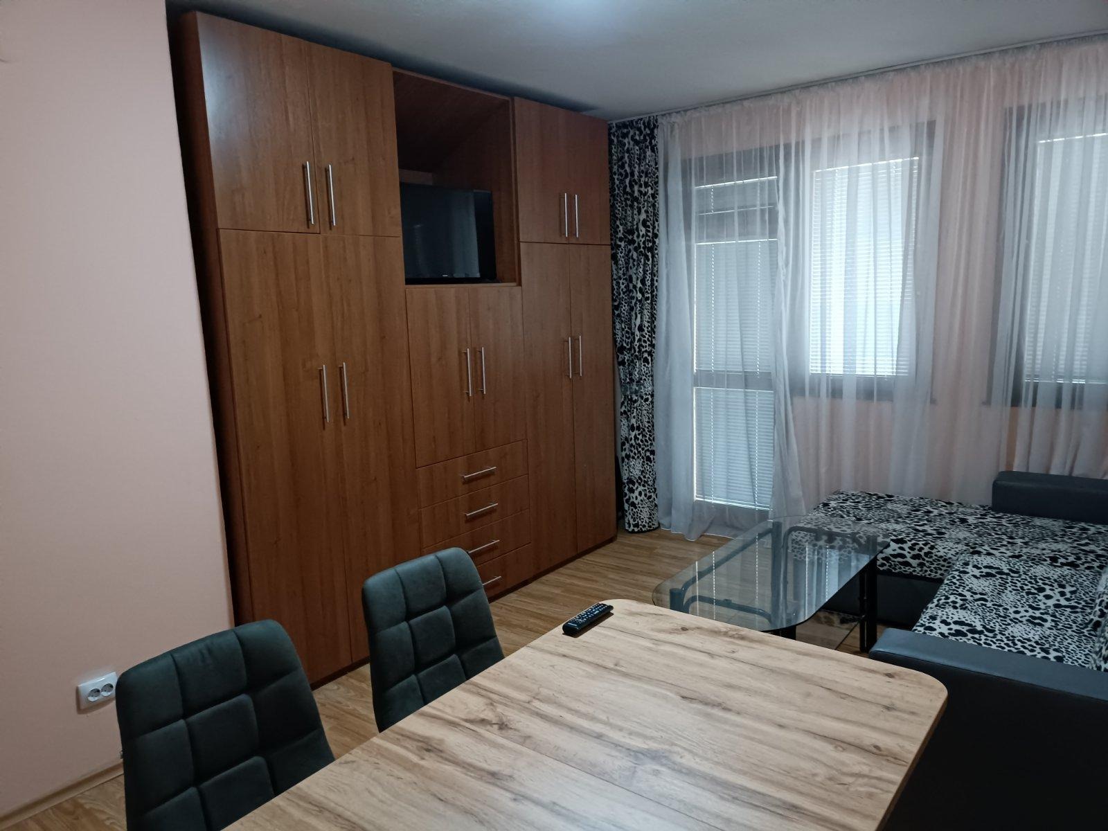 Дава под наем ЕТАЖ ОТ КЪЩА, гр. Бургас, Сарафово, снимка 2 - Етаж от къща - 55058903