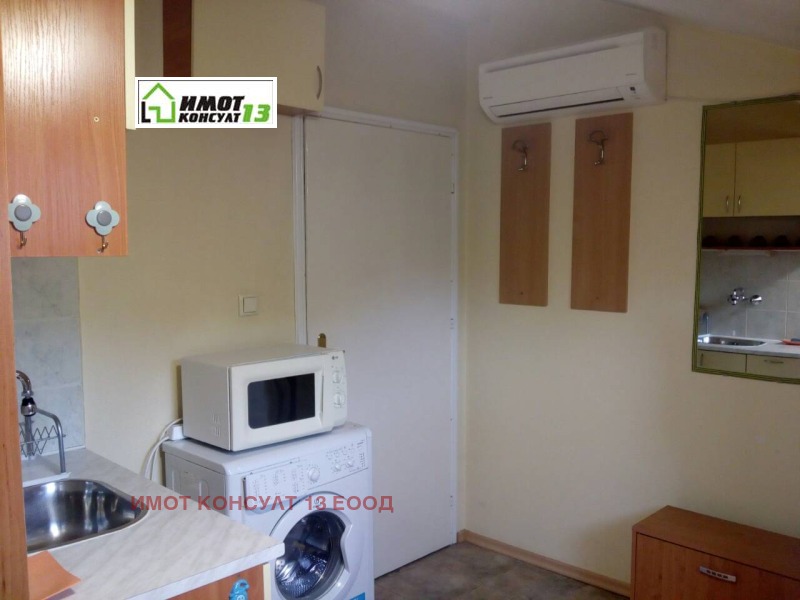 Издаје се  Студио Плевен , Широк центар , 17 м2 | 88946687