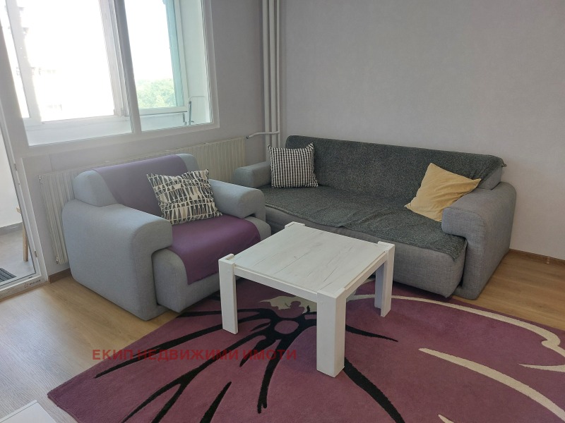 Kiadó  Stúdió Sofia , Ljulin 10 , 45 négyzetméter | 58449387 - kép [5]