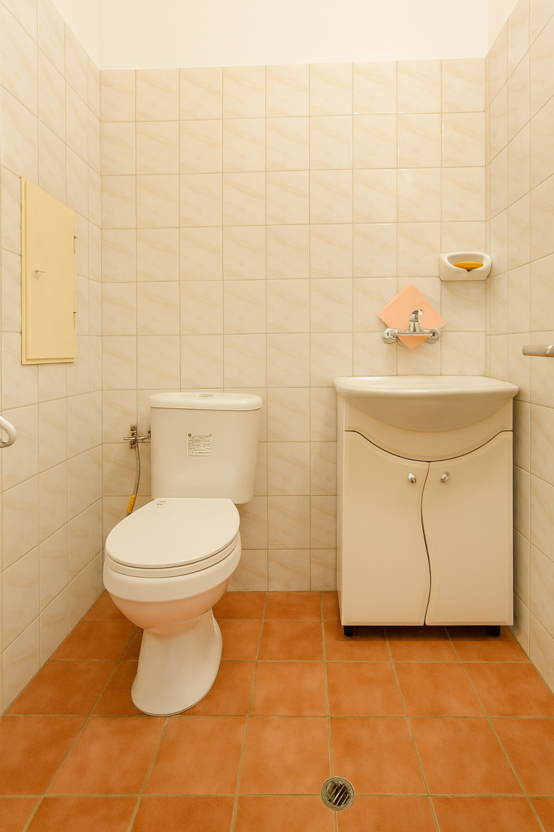 Издаје се  2 спаваће собе Софија , Медицинска академија , 140 м2 | 38384677 - слика [8]