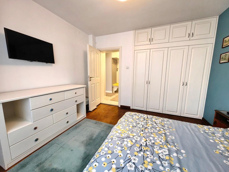 Zu vermieten  2 Schlafzimmer Plowdiw , Hristo Smirnenski , 80 qm | 59921573 - Bild [6]