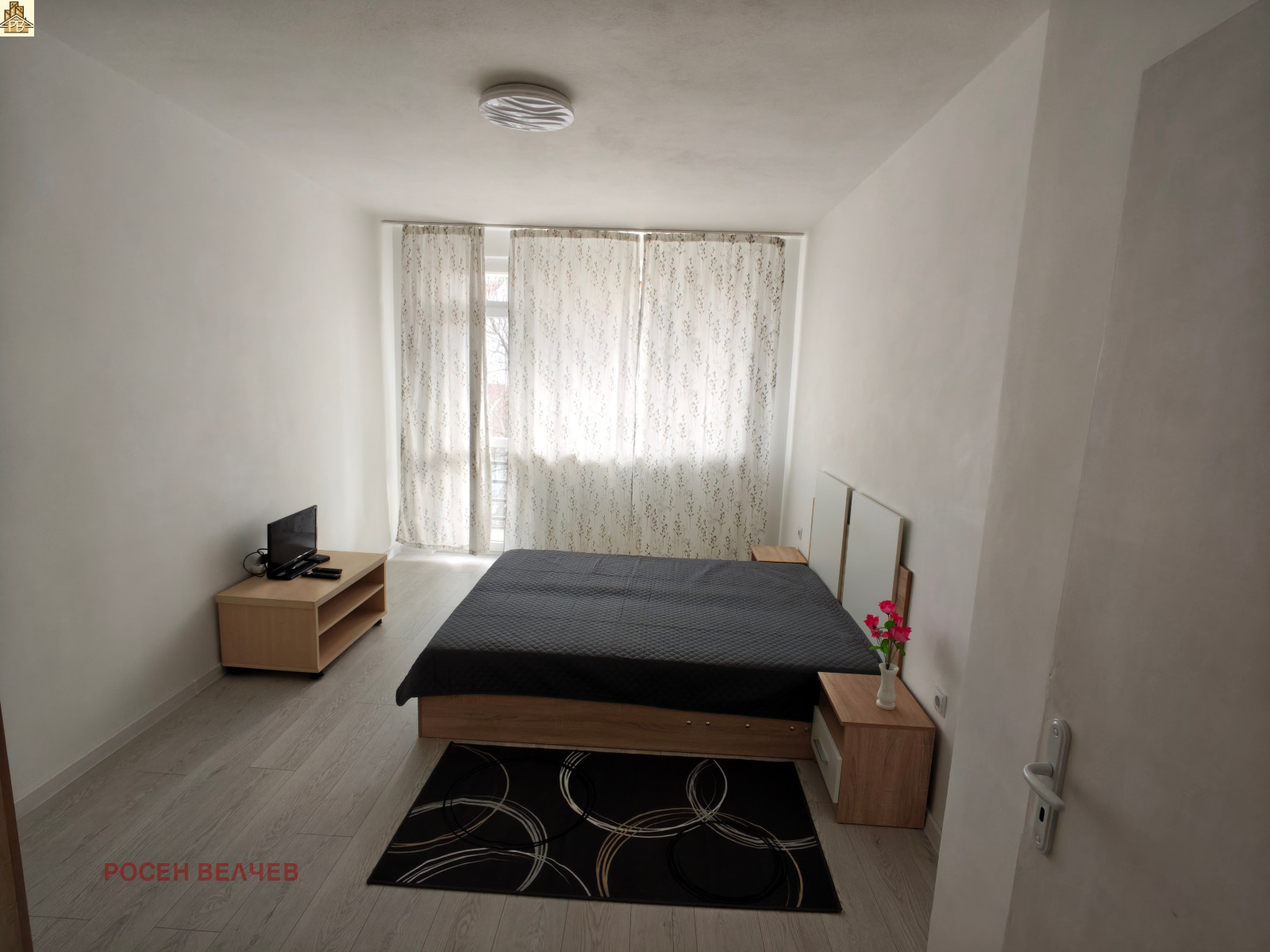 Дава под наем 2-СТАЕН, гр. София, Център