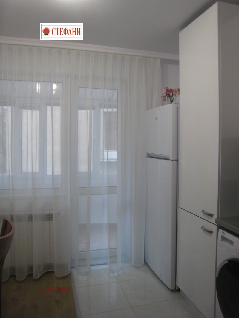 Дава под наем  2-стаен град Русе , Център , 71 кв.м | 32664729 - изображение [7]