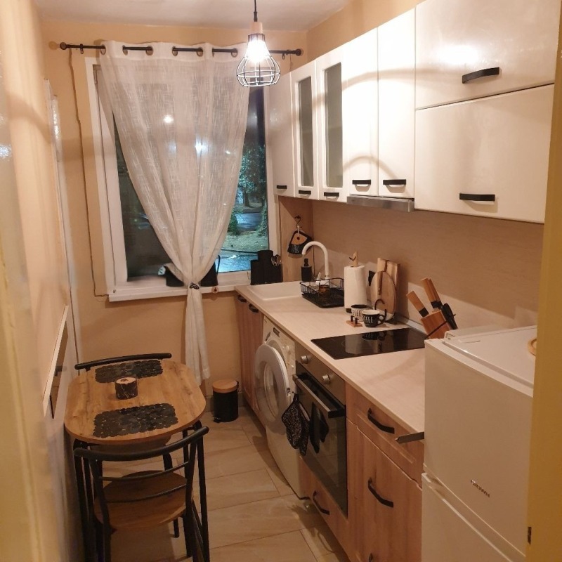 For Rent  1 bedroom Plovdiv , Tsentar , 60 sq.m | 93949904 - image [6]