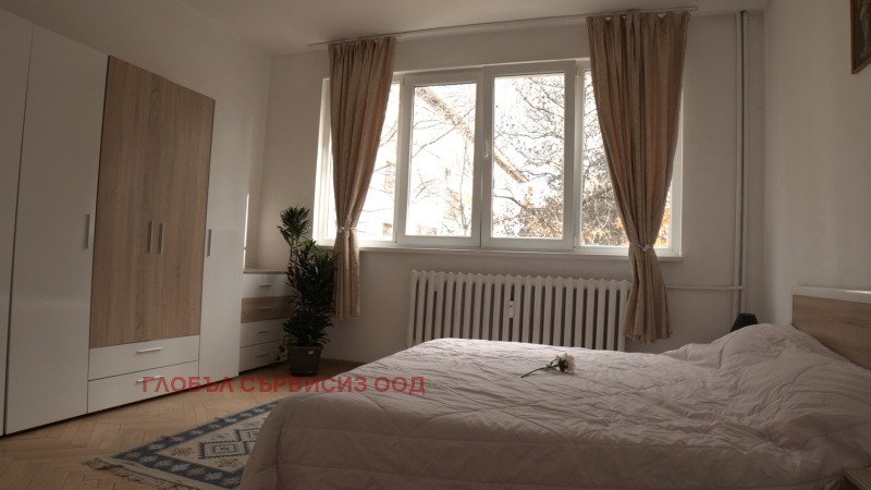 Дава под наем 3-СТАЕН, гр. София, Медицинска академия