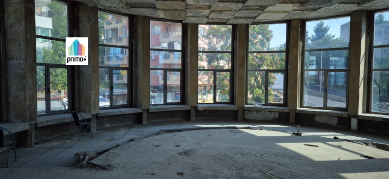 Te huur  Kantoor Veliko Tarnovo , Tsentar , 732 m² | 28846781 - afbeelding [6]