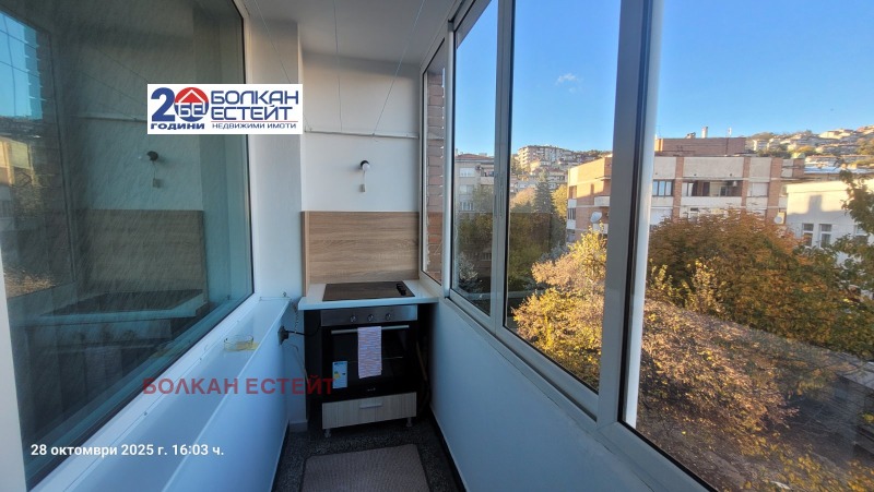 Дава под наем 3-СТАЕН, гр. Велико Търново, Център, снимка 2 - Апартаменти - 52220968