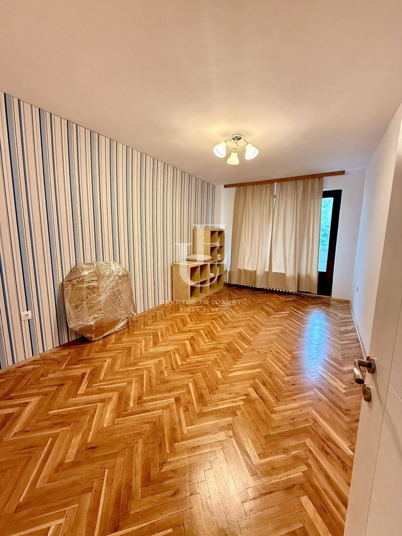 For Rent  3 bedroom Sofia , Strelbishte , 130 sq.m | 67112468 - image [9]