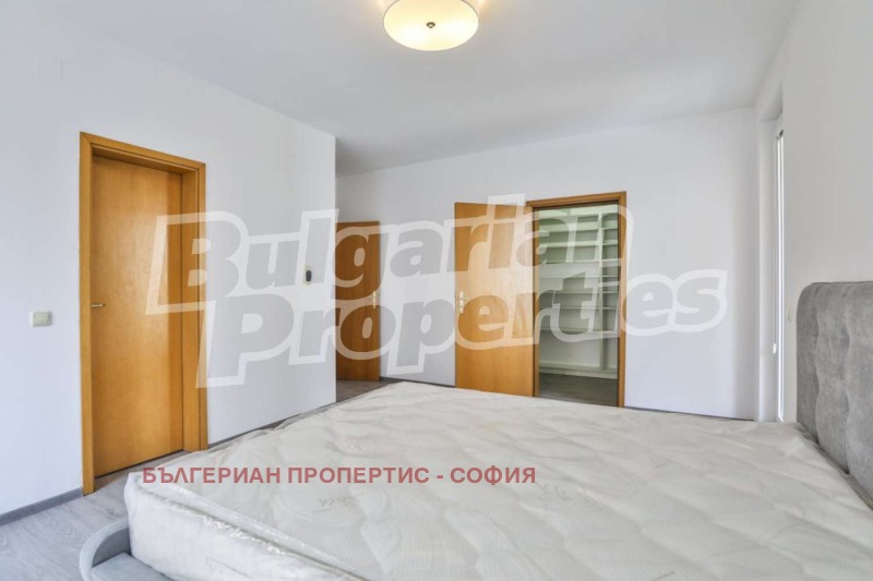 Дава под наем 4-СТАЕН, гр. София, Лозенец, снимка 15 - Апартаменти - 53227799