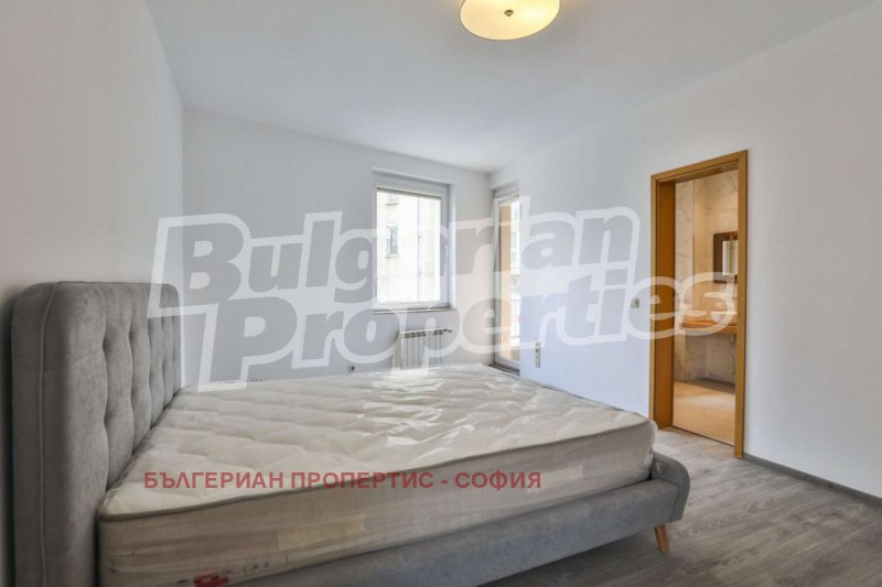 Дава под наем 4-СТАЕН, гр. София, Лозенец, снимка 12 - Апартаменти - 53227799