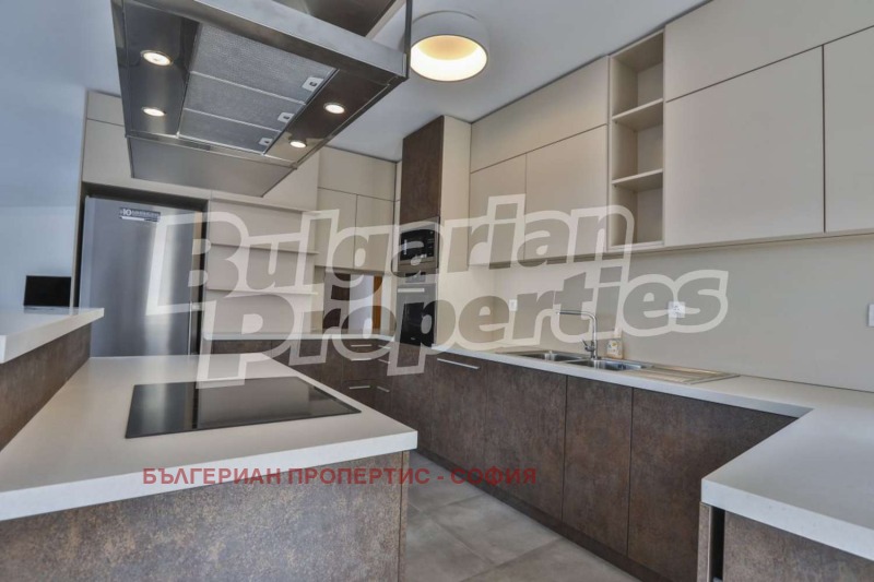 Дава под наем 4-СТАЕН, гр. София, Лозенец, снимка 10 - Апартаменти - 53227799