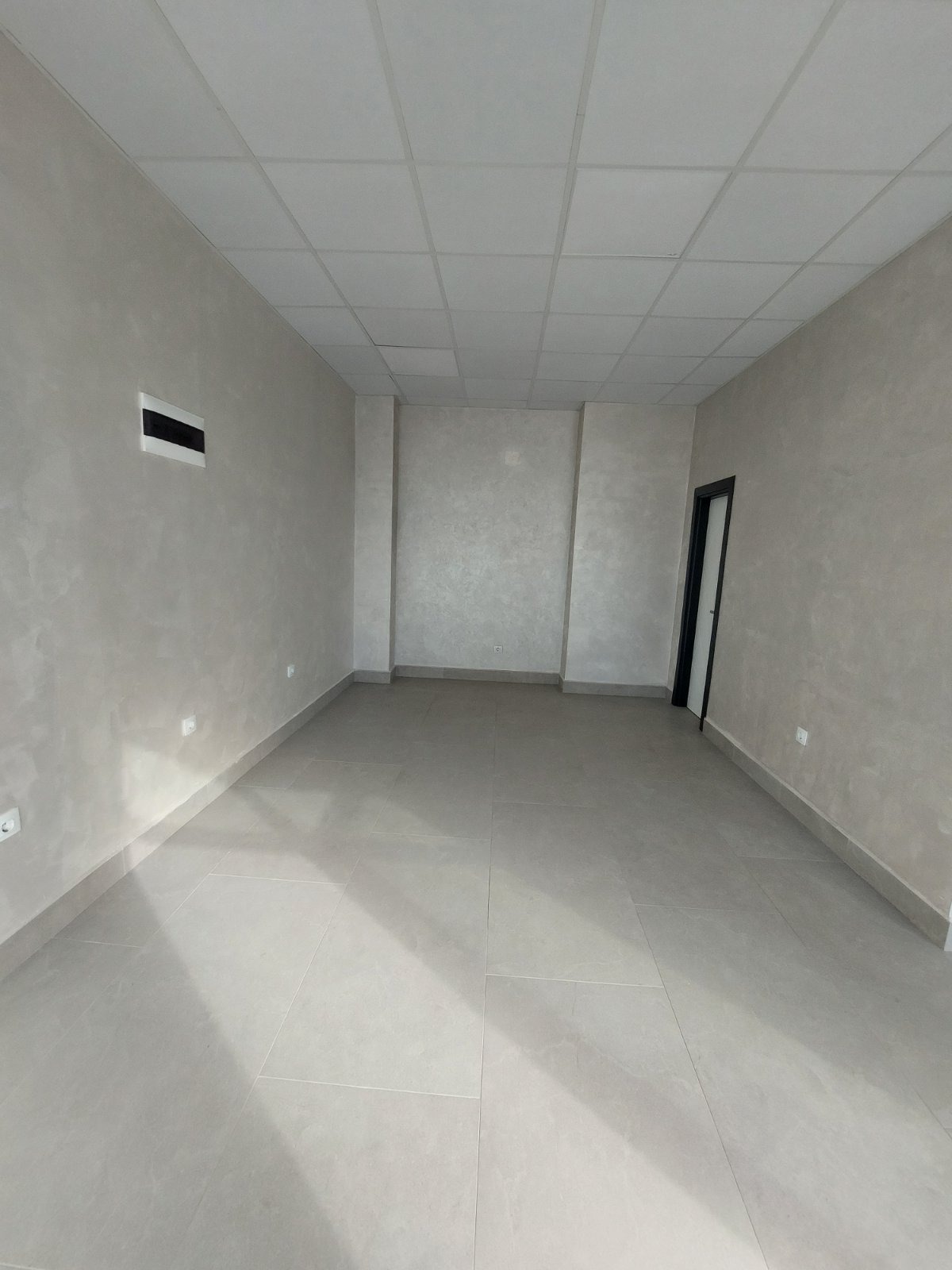 Дава под Наем МАГАЗИН | Imot.bg — изображение 2