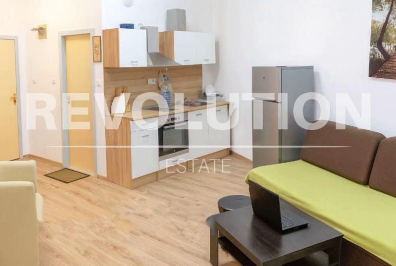Da affittare  1 camera da letto Varna , Chajka , 45 mq | 21273168