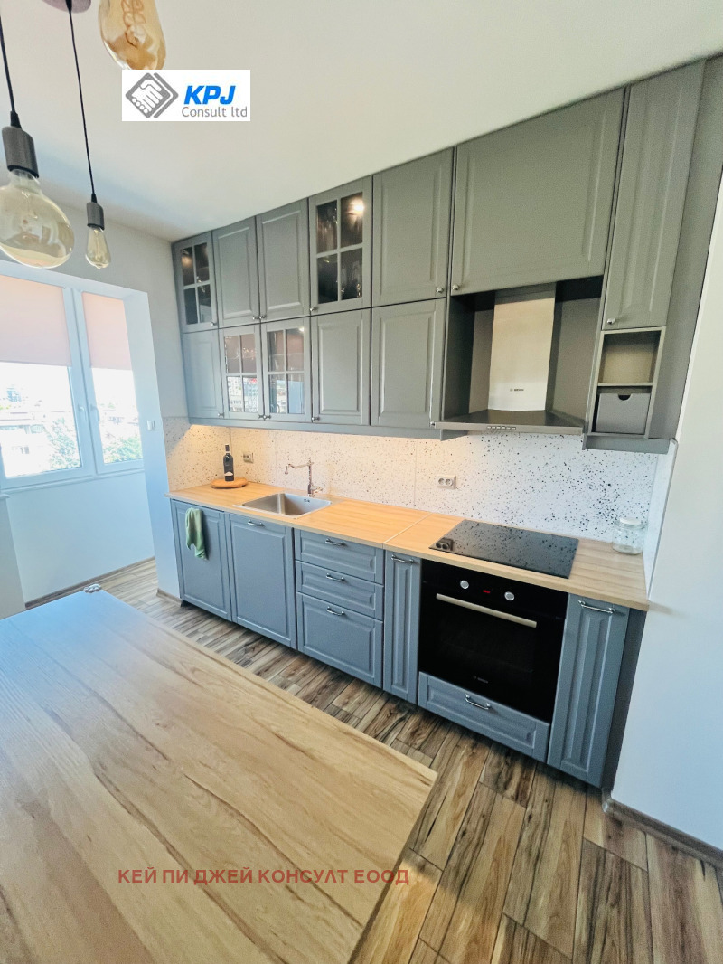 A louer  2 chambres Sofia , Iztok , 85 m² | 66535447