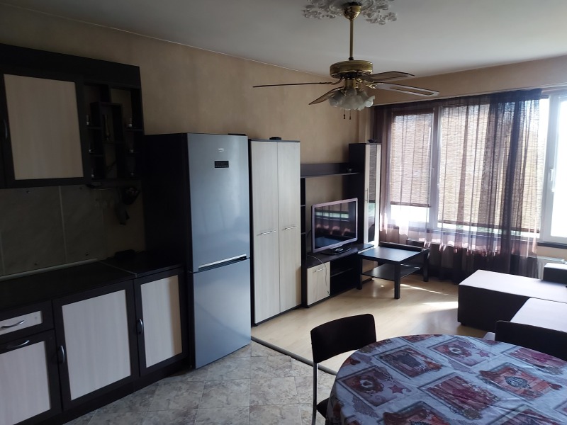 Kiadó  2 hálószobás Sofia , Goce Delcsev , 65 négyzetméter | 31934475 - kép [7]