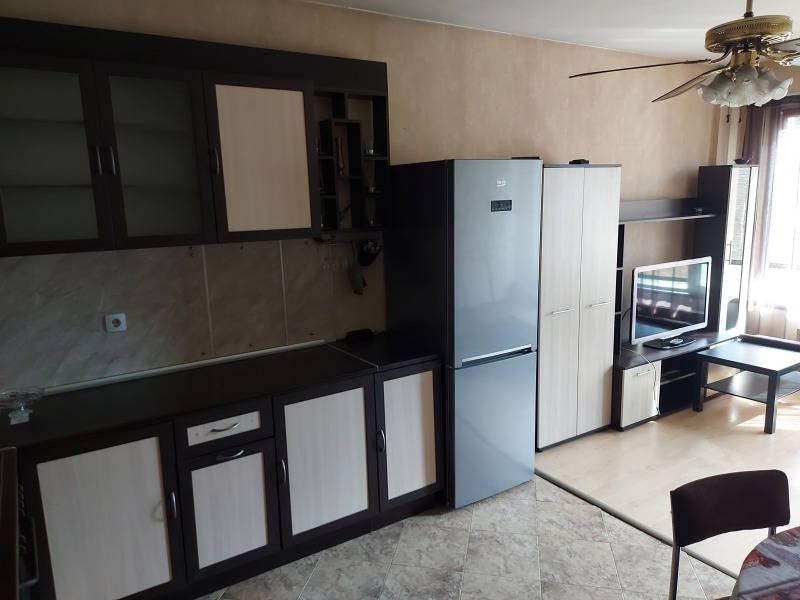 Kiadó  2 hálószobás Sofia , Goce Delcsev , 65 négyzetméter | 31934475 - kép [6]