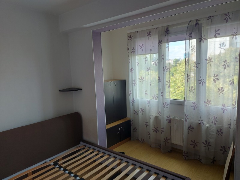Kiadó  2 hálószobás Sofia , Goce Delcsev , 65 négyzetméter | 31934475 - kép [13]