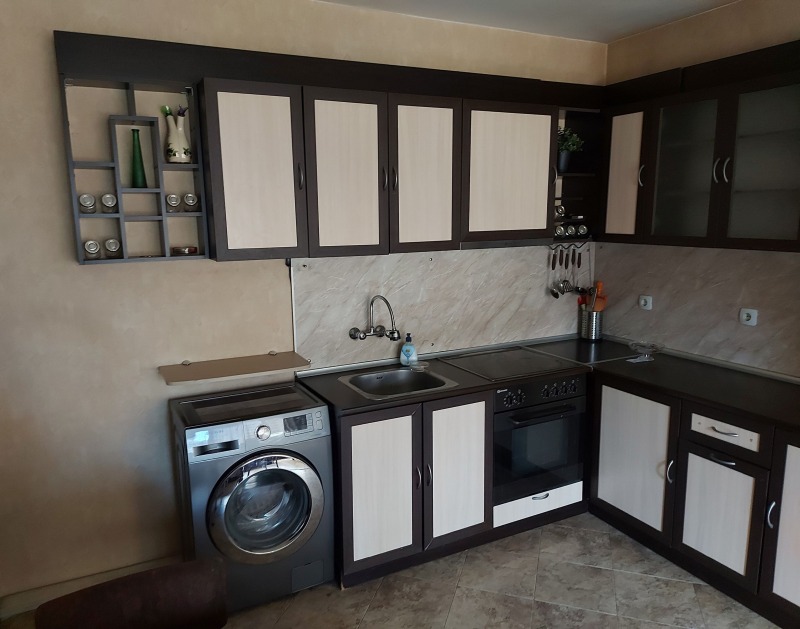 Kiadó  2 hálószobás Sofia , Goce Delcsev , 65 négyzetméter | 31934475 - kép [3]