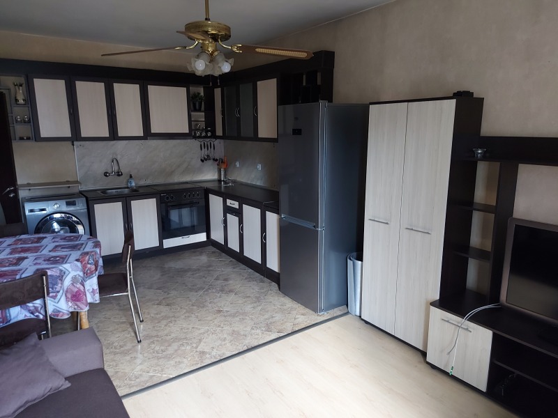 Kiadó  2 hálószobás Sofia , Goce Delcsev , 65 négyzetméter | 31934475 - kép [5]