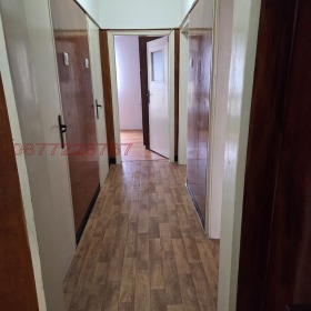 ���� ��� ���� 3-����� | Imot.bg � ����� ������ 8