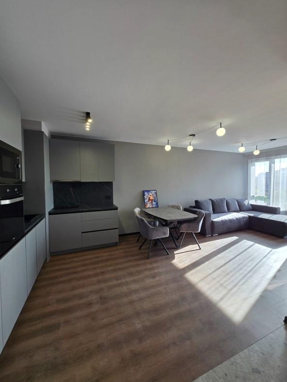 De inchiriat  1 dormitor Sofia , Studentsci grad , 70 mp | 58369459 - imagine [2]