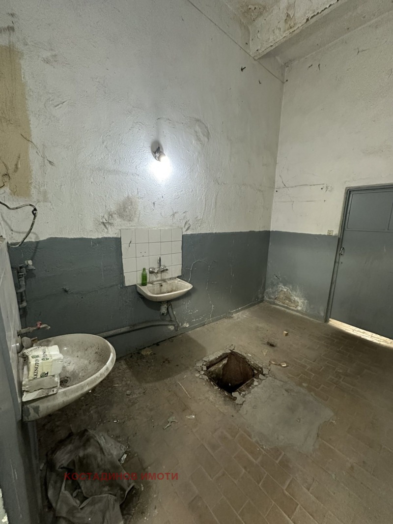 För uthyrning  Lagring Plovdiv , Industrialna zona - Sever , 400 kvm | 56121331 - bild [10]