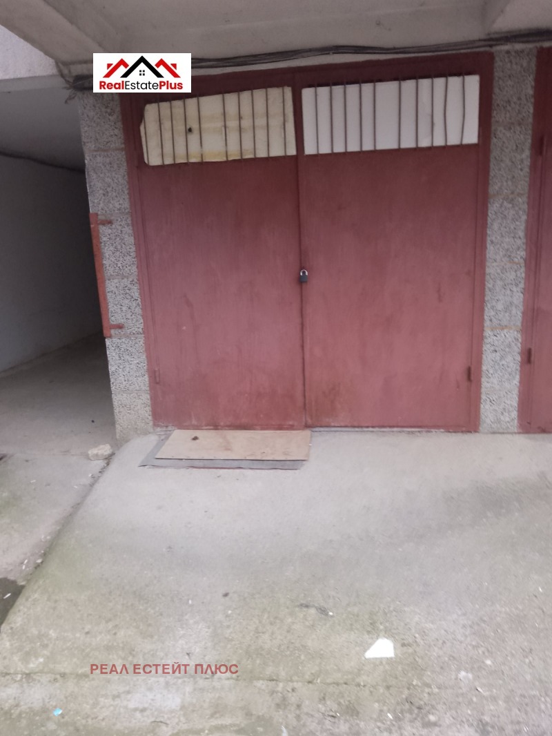 Zu vermieten  Garage Plewen , Schirok zentar , 20 qm | 47945069