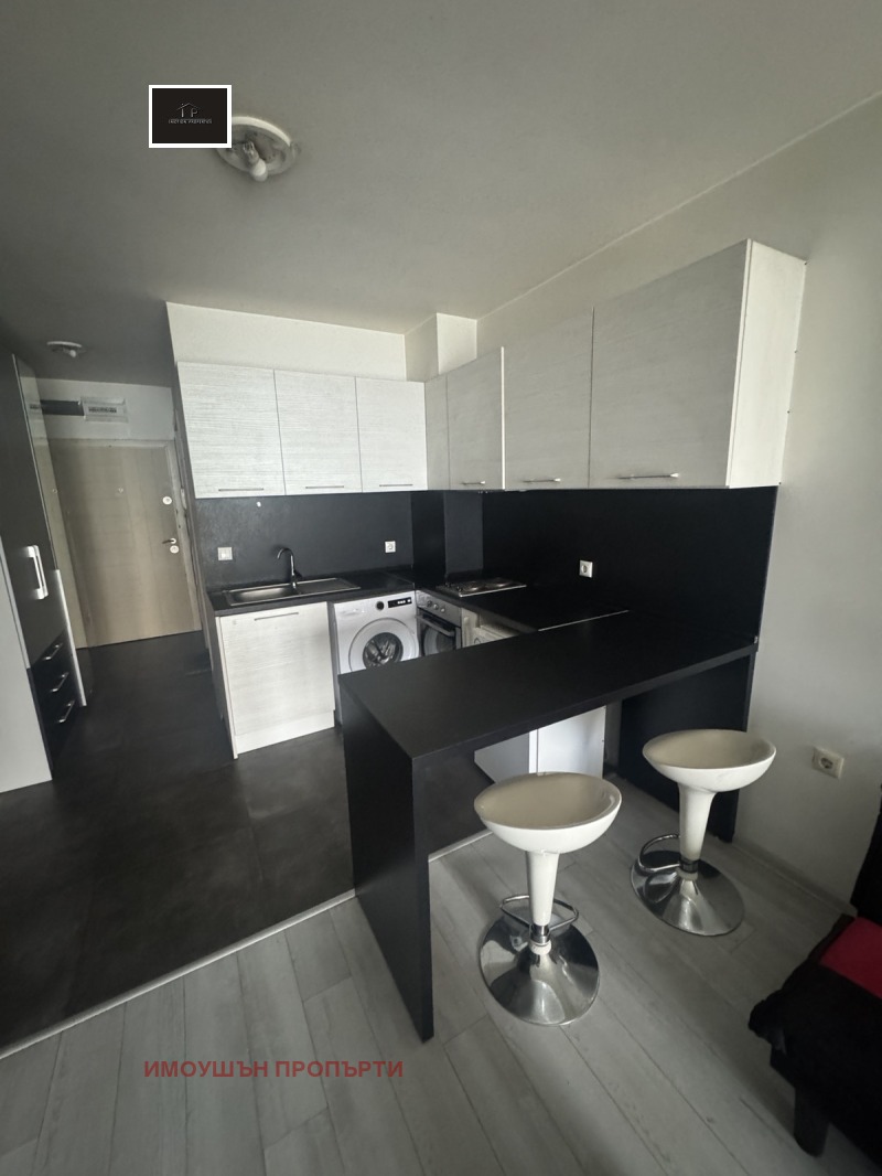 För uthyrning  Studio Sofia , Studentski grad , 50 kvm | 41995472