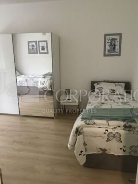 3 camere da letto Tsentar, Sofia 8