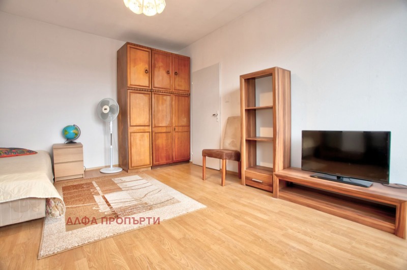 Дава под наем 2-СТАЕН, гр. София, Студентски град, снимка 2 - Апартаменти - 53372779