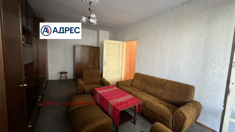 Do wynajęcia  1 sypialnia Lowecz , Mladost , 65 mkw | 73658714