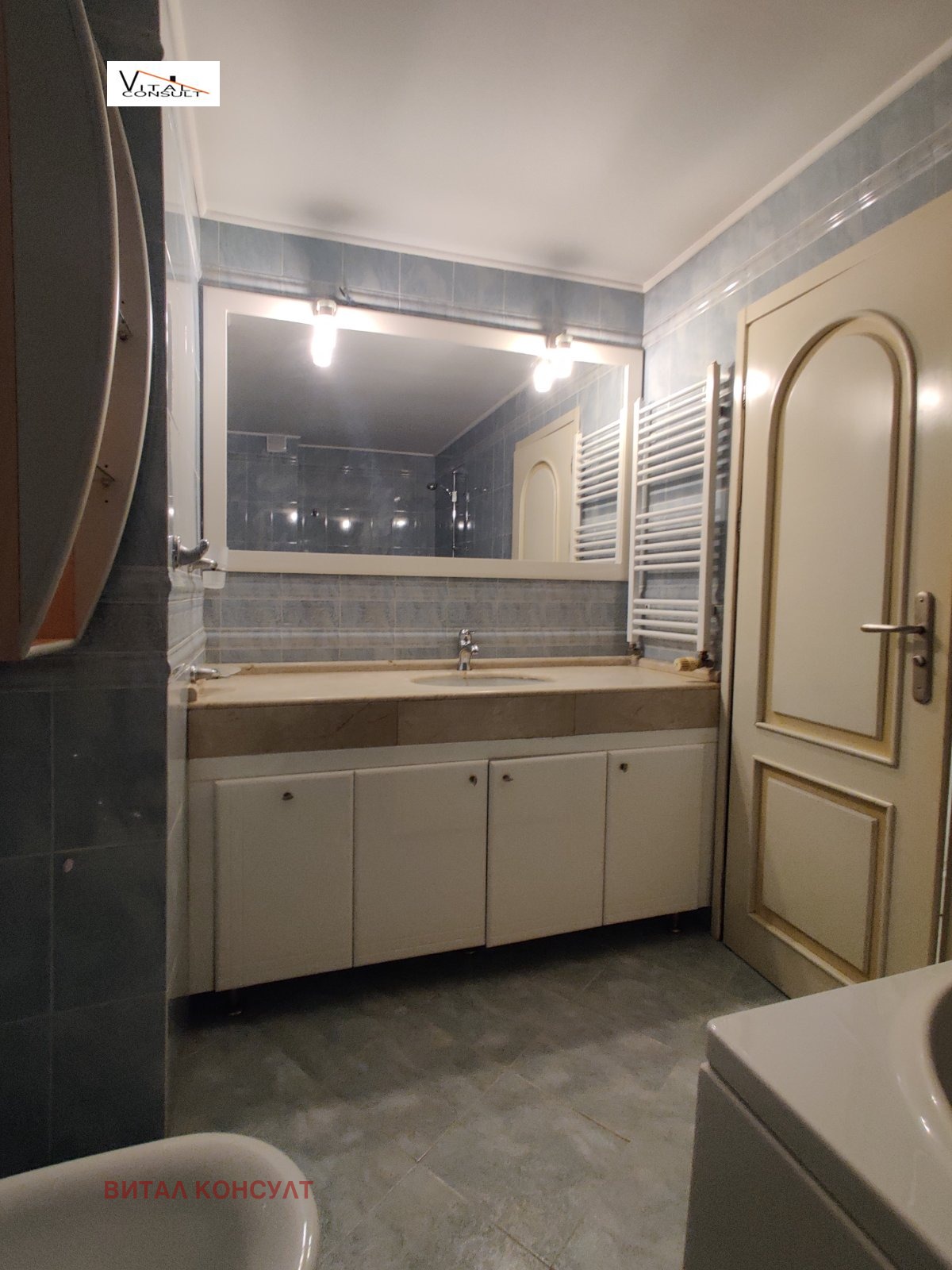 Дава под наем 4-СТАЕН, гр. София, Лозенец, снимка 13 - Апартаменти - 56109381
