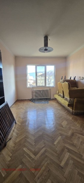 ���� ��� ���� 3-����� | Imot.bg � ����� ������ 4