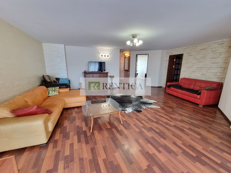 Дава под Наем МНОГОСТАЕН в град Варна, Гръцка махала - 160 кв.м / 1 200 € » 2 347.00 лв., РЕНТИКА.БГ