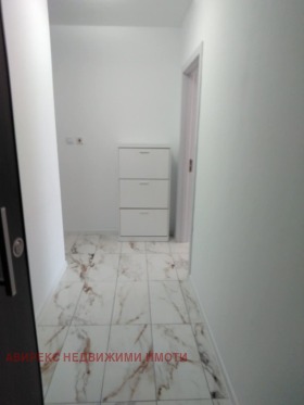 ���� ��� ���� 3-����� | Imot.bg � ����� ������ 8